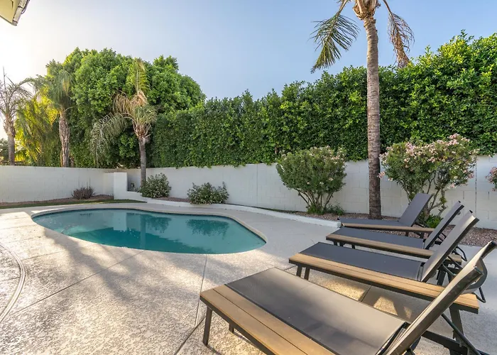 Holiday home Black Palm Sparkling Pool Pool Table Close To Kierland Entertainment Newly Designed Beauty
