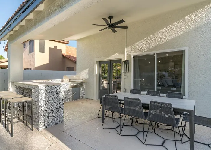 Holiday home Black Palm Sparkling Pool Pool Table Close To Kierland Entertainment Newly Designed Beauty