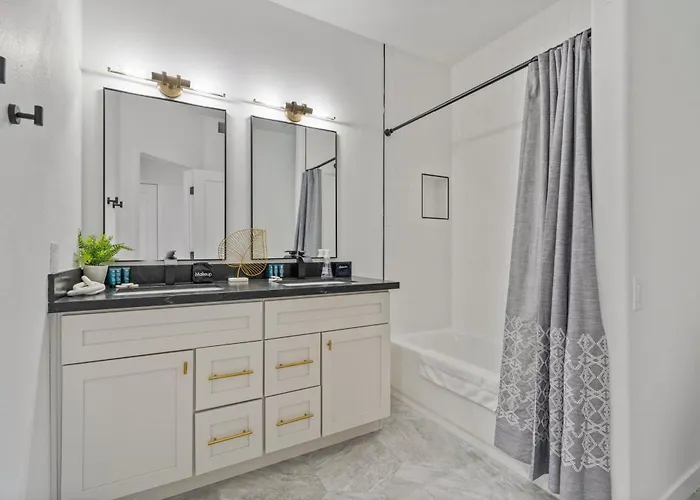 Holiday home Black Palm Sparkling Pool Pool Table Close To Kierland Entertainment Newly Designed Beauty