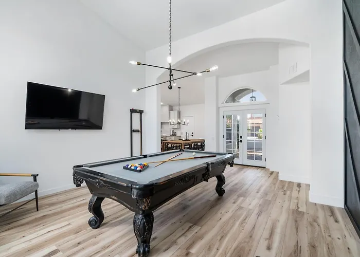 Holiday home Black Palm Sparkling Pool Pool Table Close To Kierland Entertainment Newly Designed Beauty Phoenix