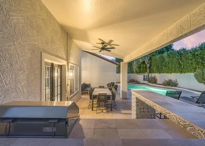 Black Palm Sparkling Pool Pool Table Close To Kierland Entertainment Newly Designed Beauty * Phoenix